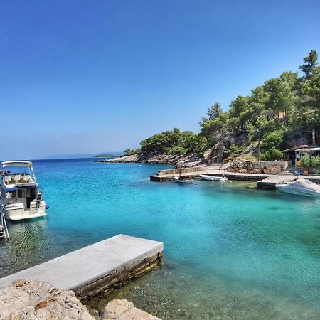 Holiday Hvar Lux Basina المظهر الخارجي الصورة