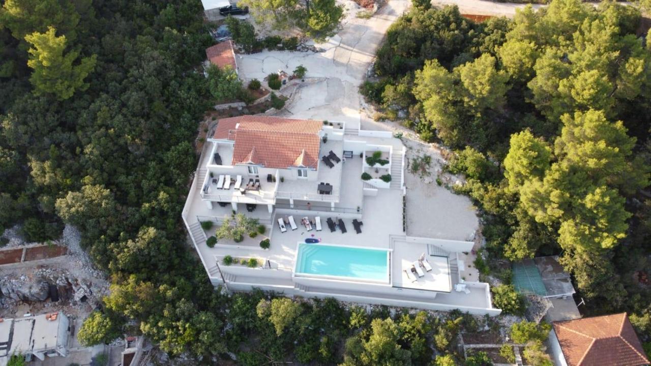 Holiday Hvar Lux Basina المظهر الخارجي الصورة