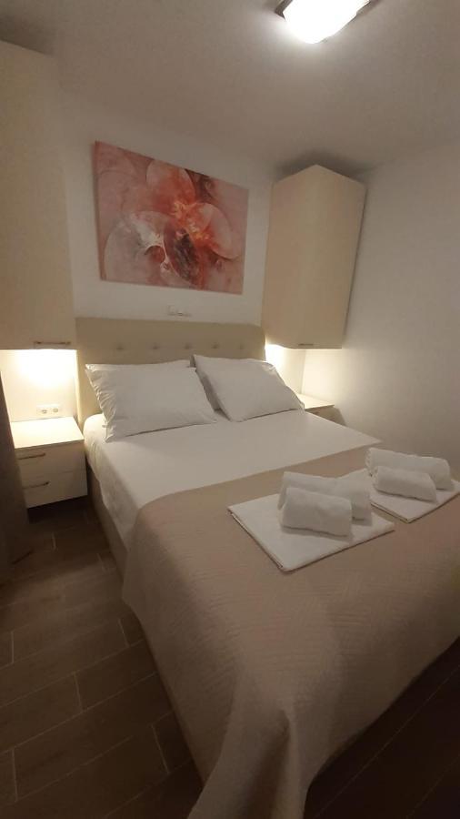 Holiday Hvar Lux Basina المظهر الخارجي الصورة